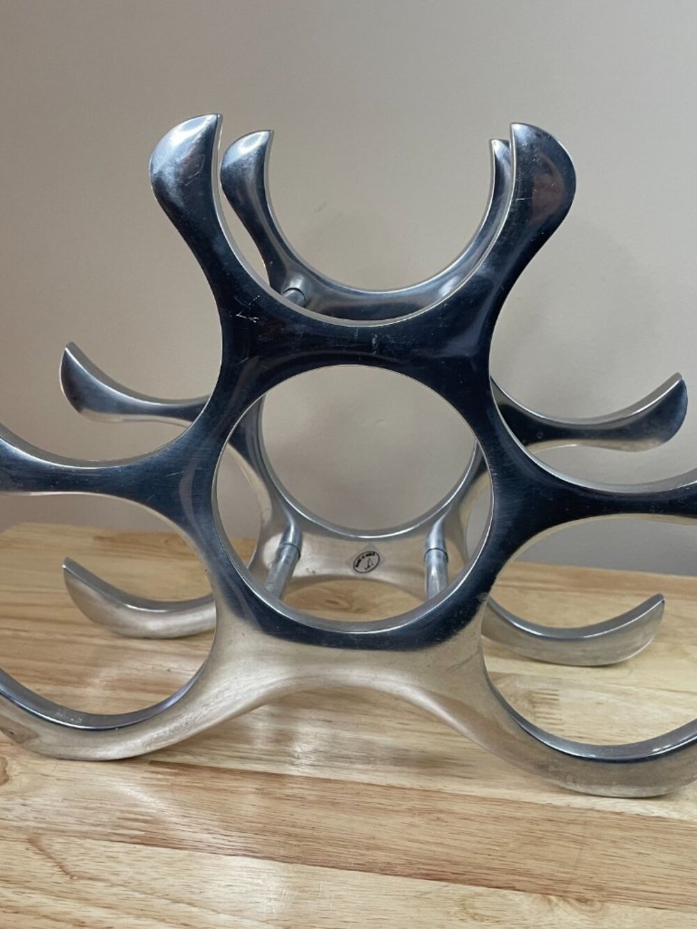 Vintage MCM Cast Aluminum Wine Rack Sculptural 6 Bottle Holder Silver - Picture 5 of 7
